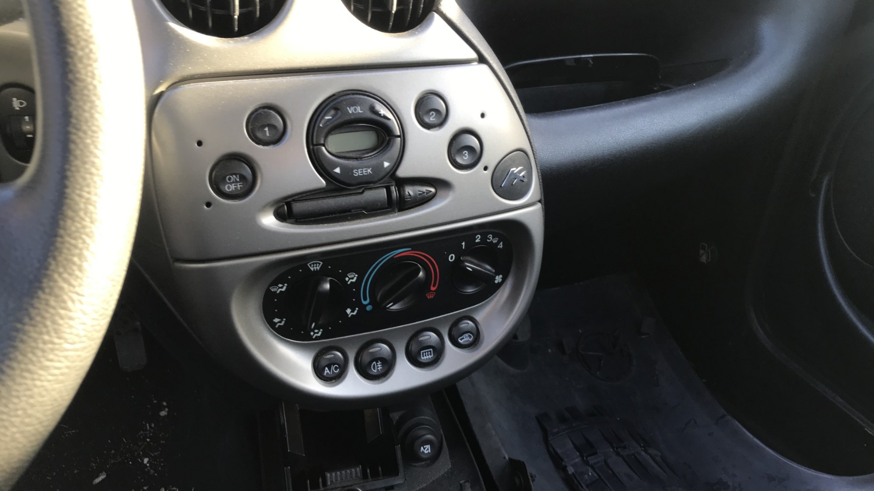 Image FORD KA 1