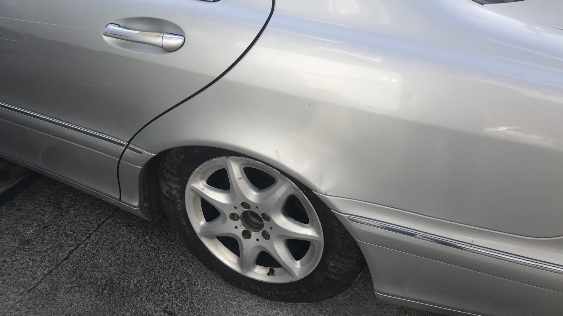 Image MERCEDES CLASSE S 220