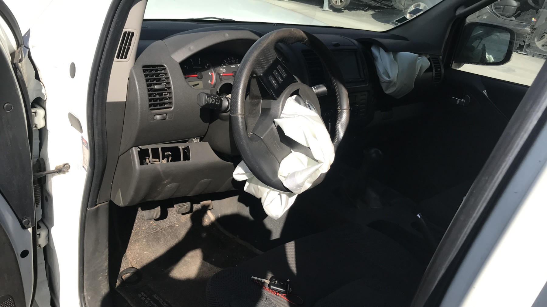Image NISSAN NAVARA 1