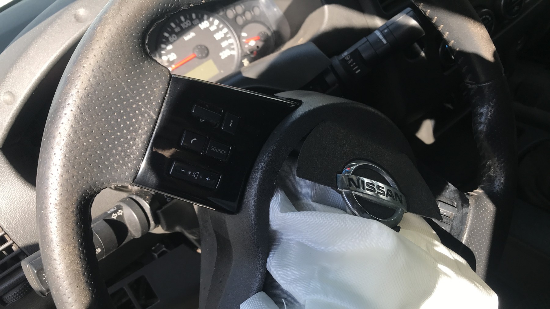 Image NISSAN NAVARA 1