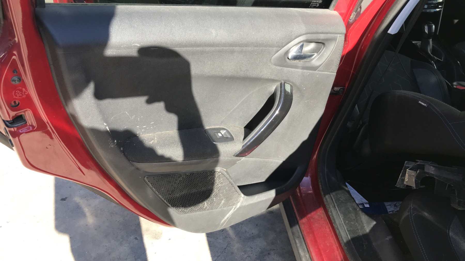 Image PEUGEOT 2008 1