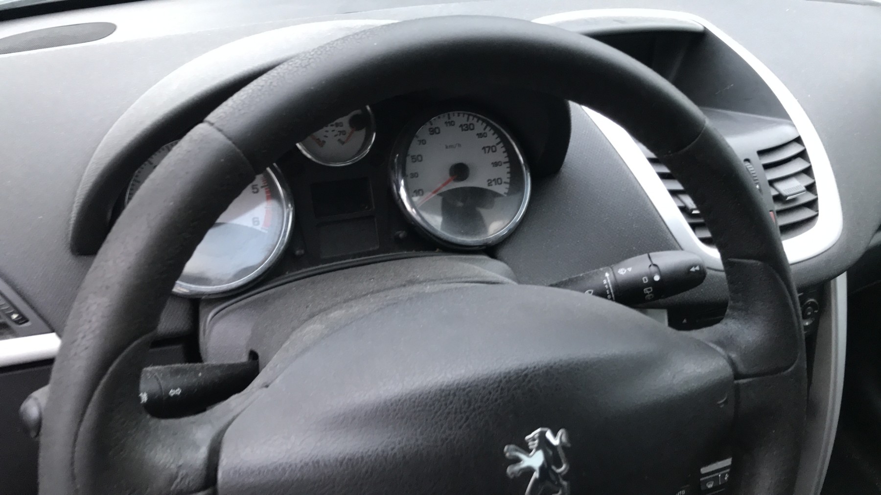 Image PEUGEOT 207