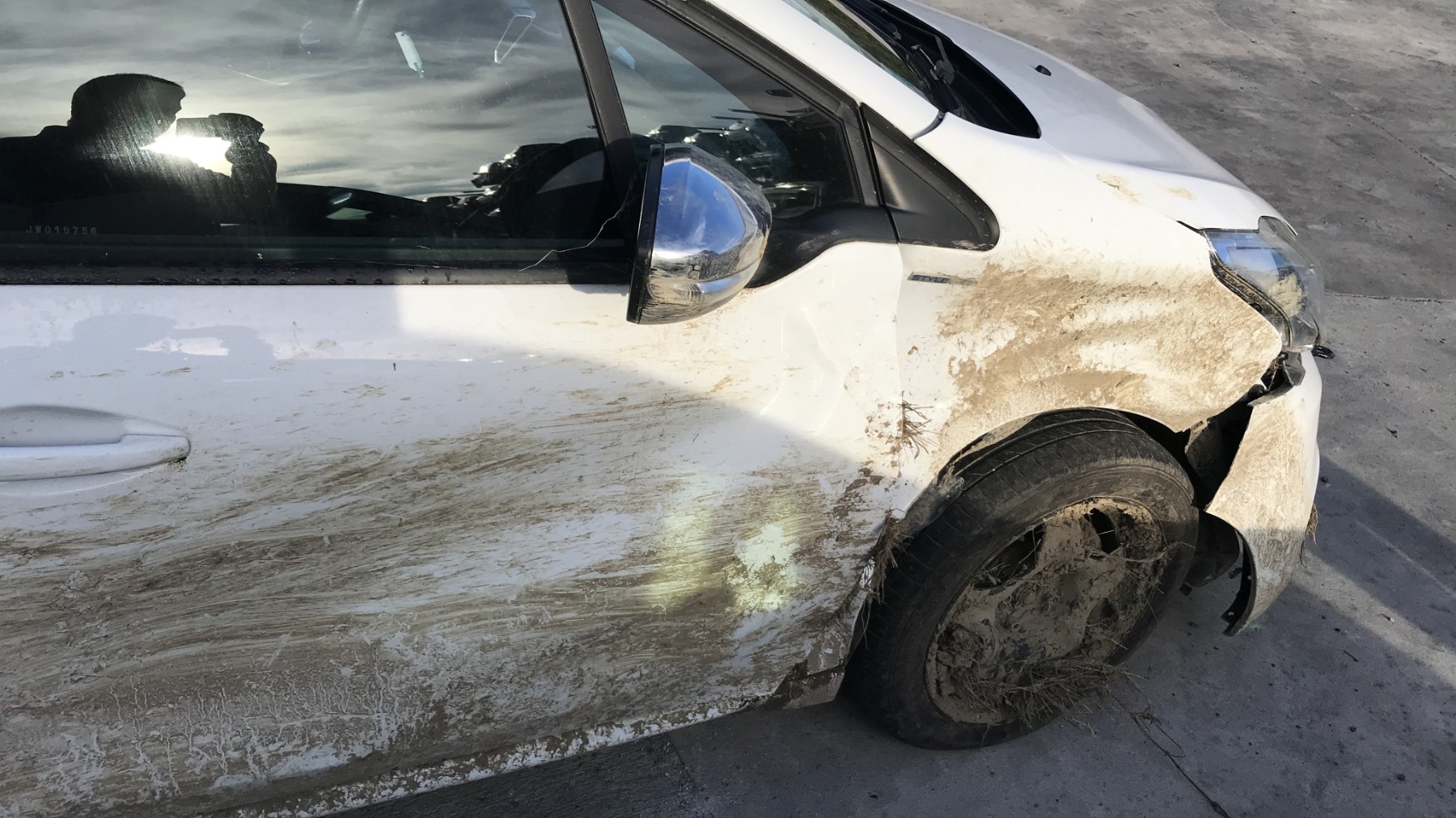 Image PEUGEOT 208 1