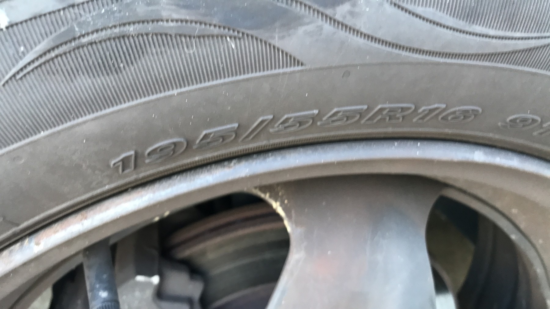Image PEUGEOT 208 1