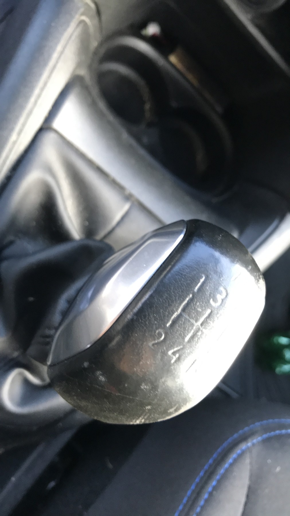 Image PEUGEOT 208 1