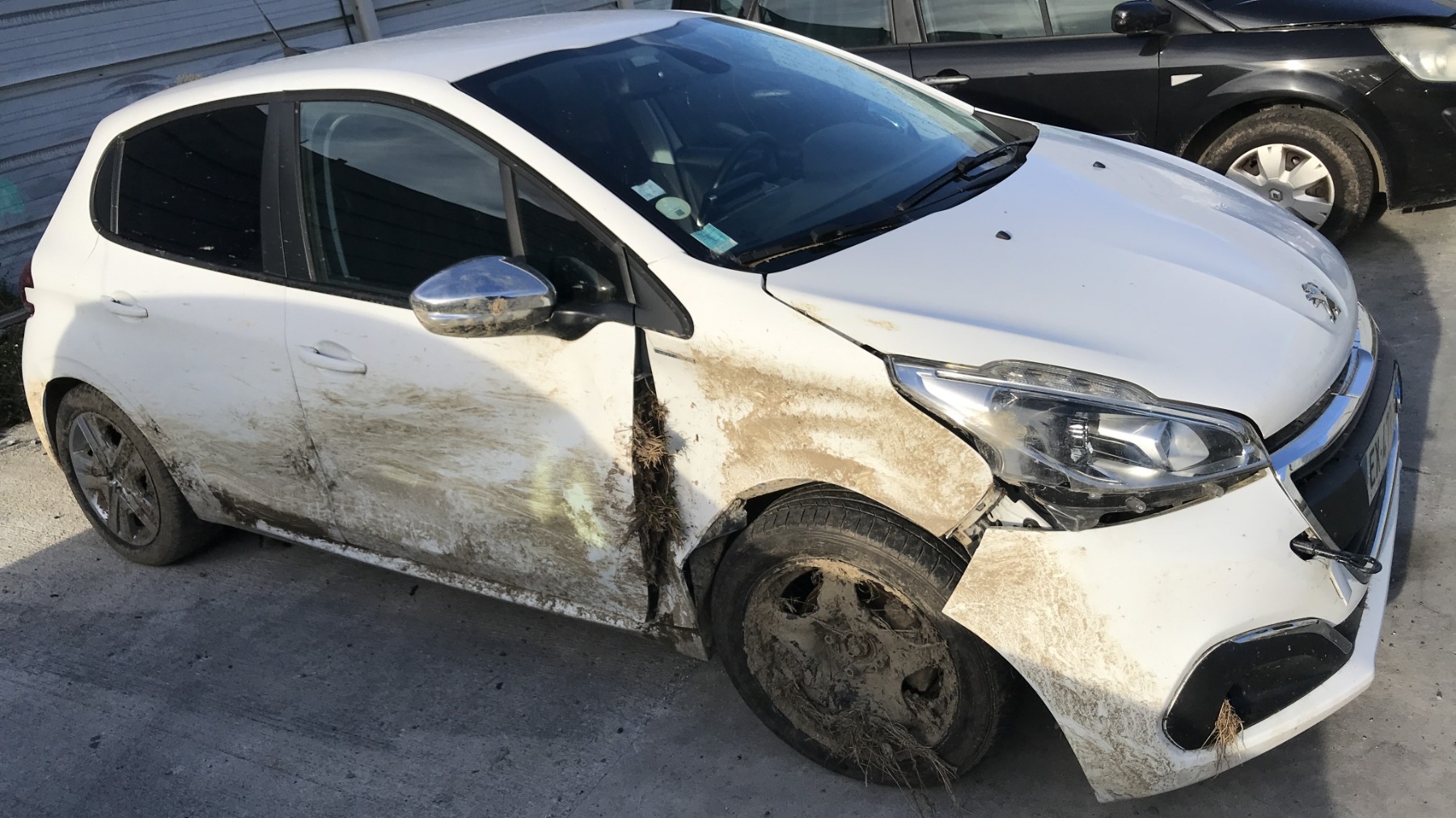 Image PEUGEOT 208 1