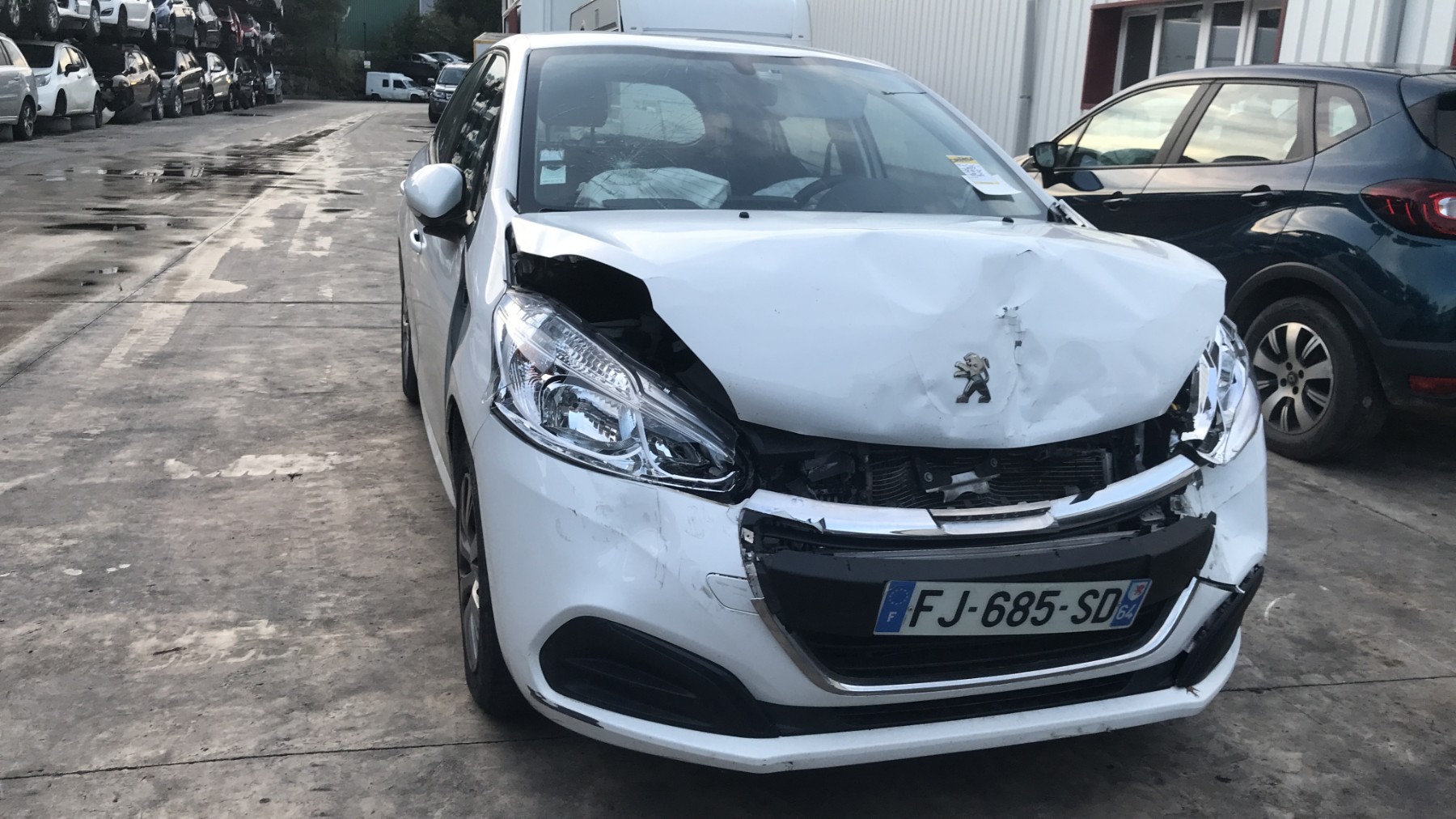 Image PEUGEOT 208 1