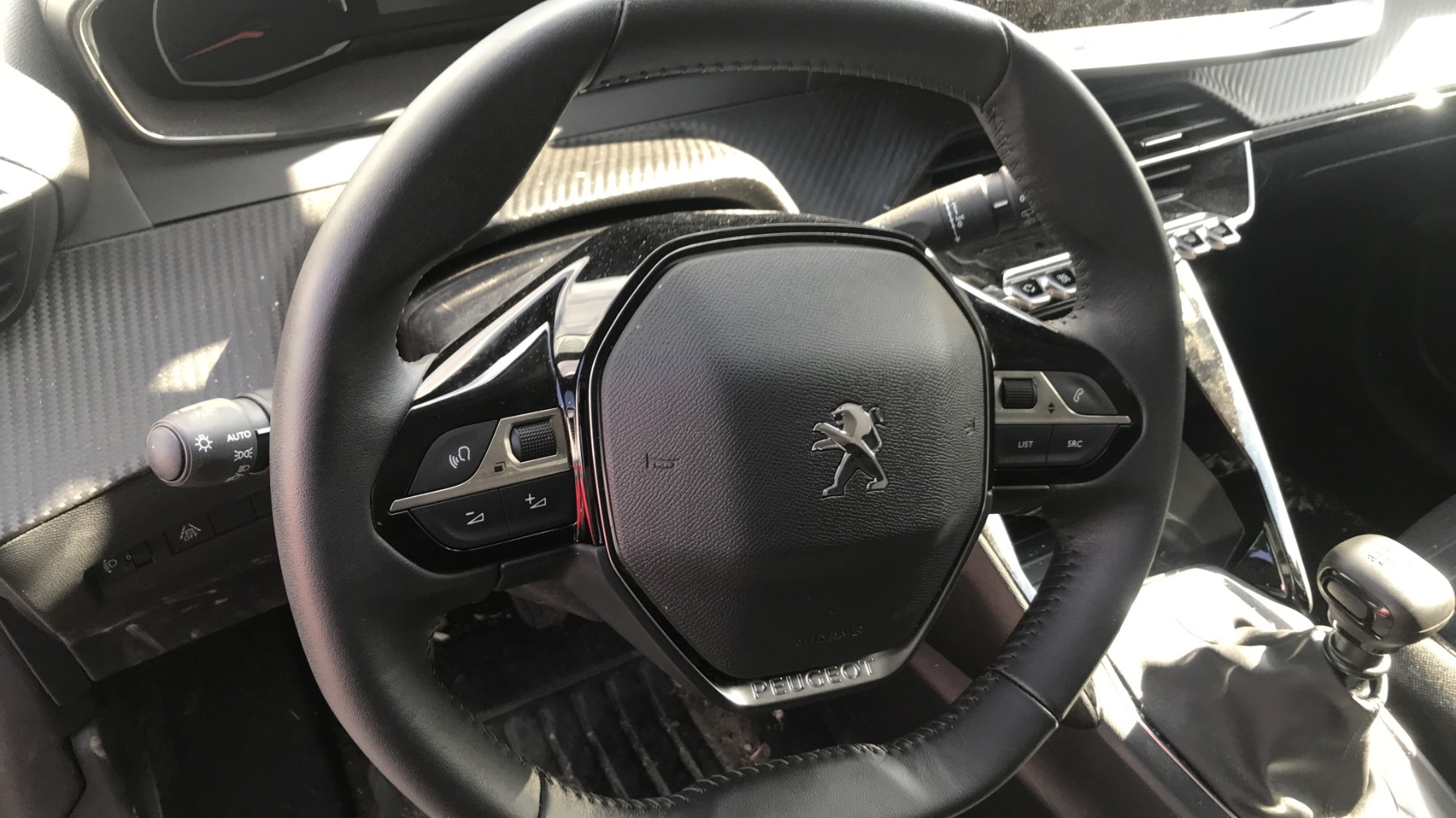 Image PEUGEOT 208 2