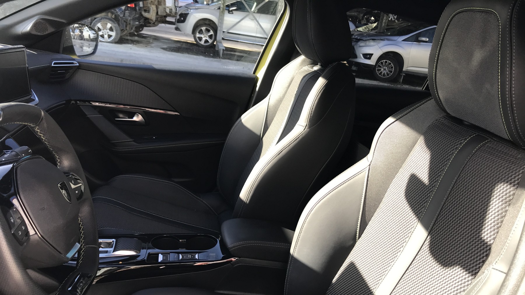 Image PEUGEOT 208 2