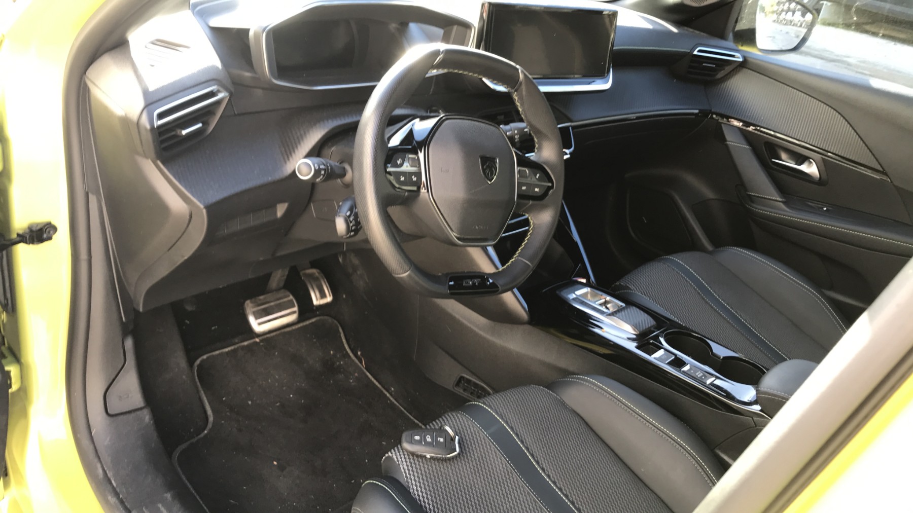 Image PEUGEOT 208 2