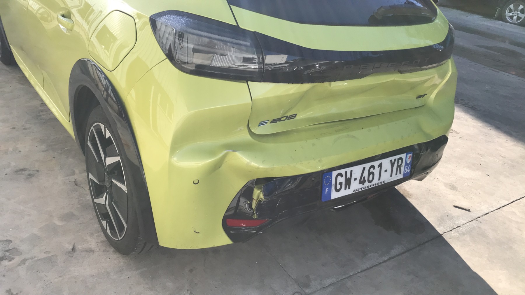 Image PEUGEOT 208 2
