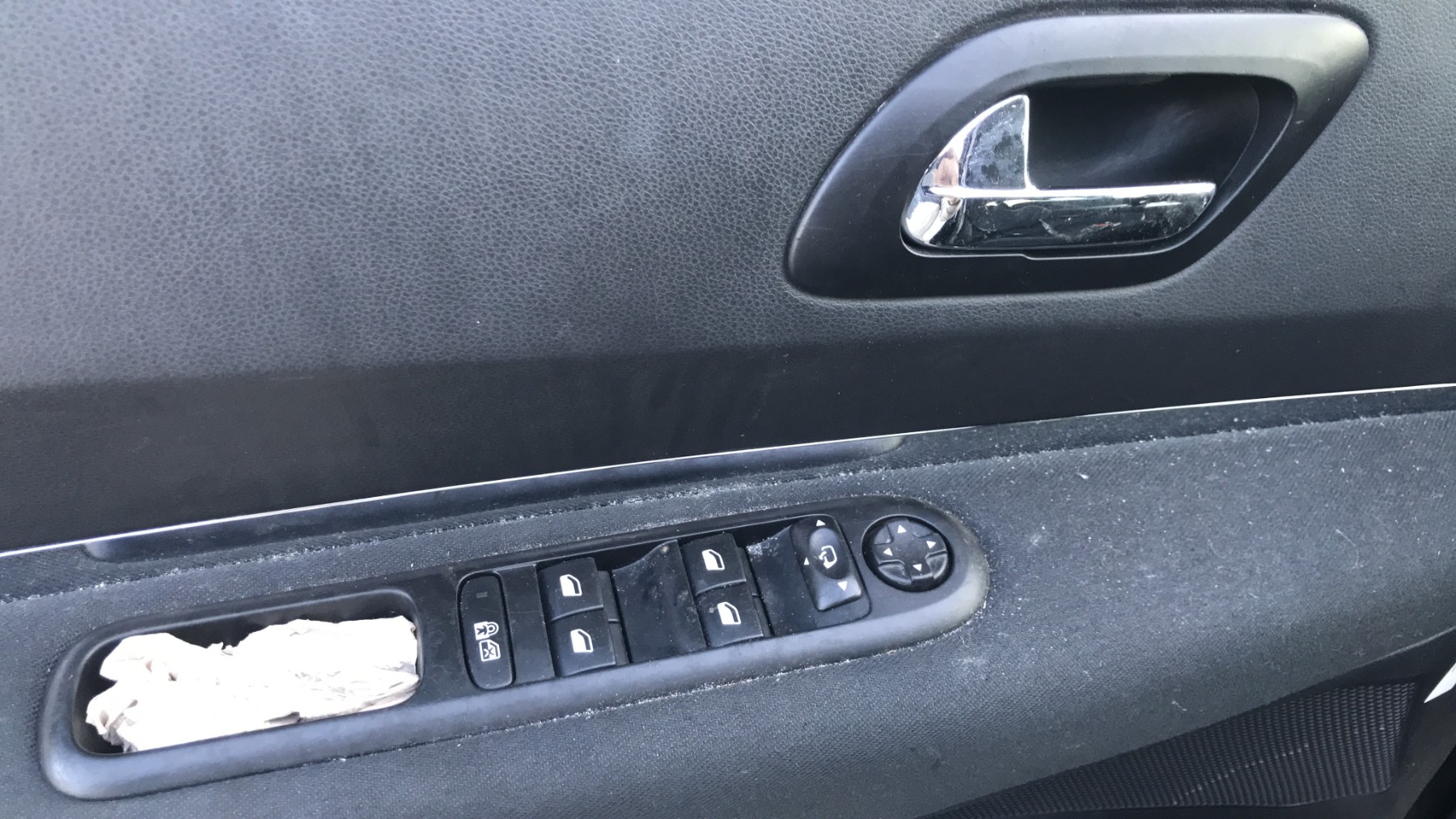Image PEUGEOT 3008 1