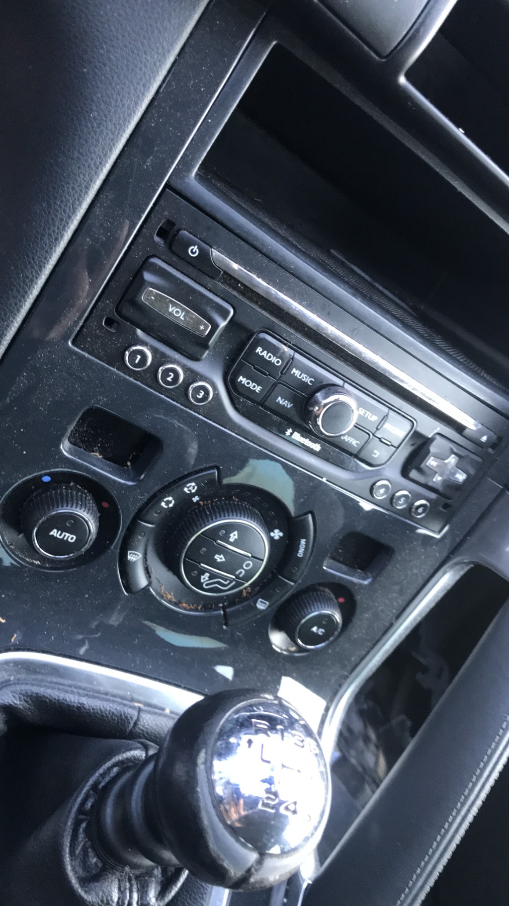 Image PEUGEOT 3008 1