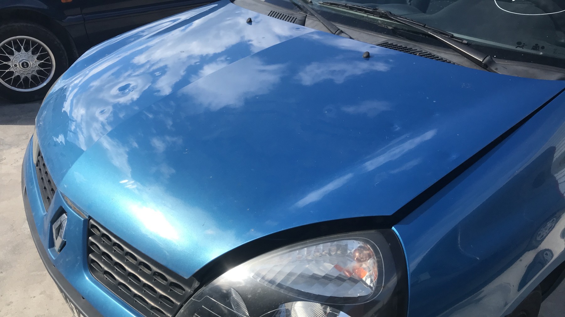 Image RENAULT CLIO 2