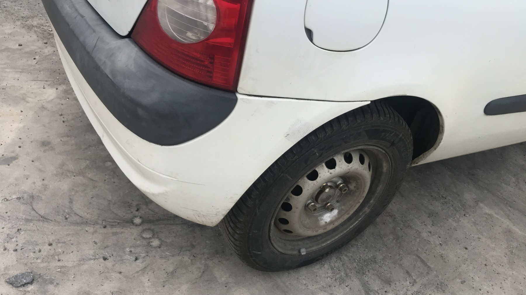 Image RENAULT CLIO 2