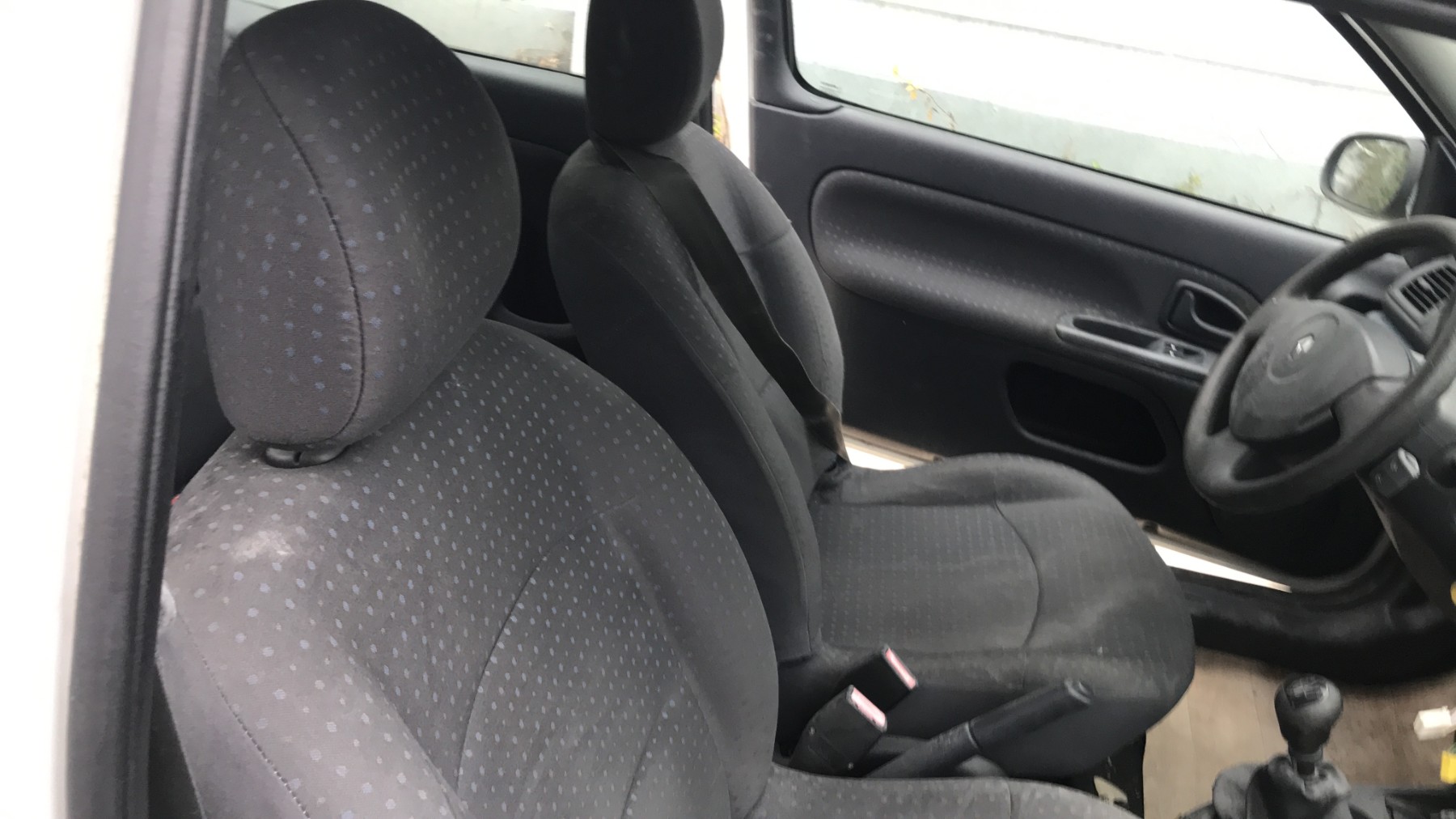 Image RENAULT CLIO 2