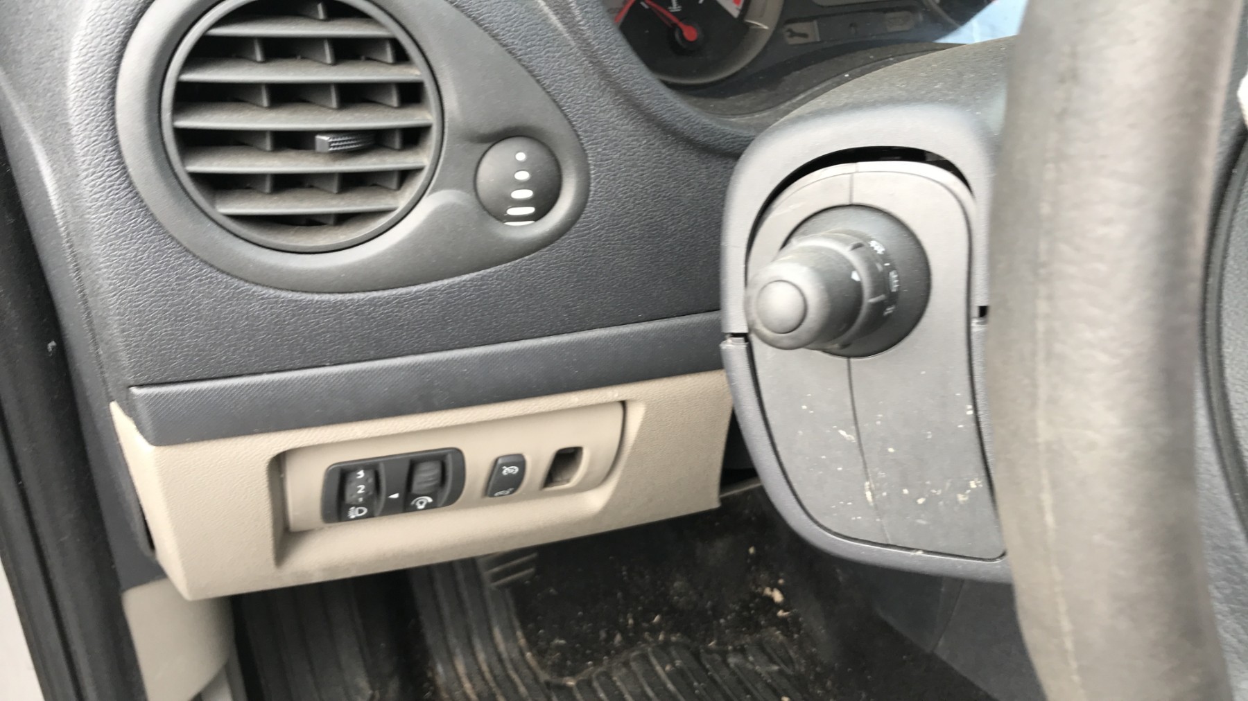 Image RENAULT CLIO 3