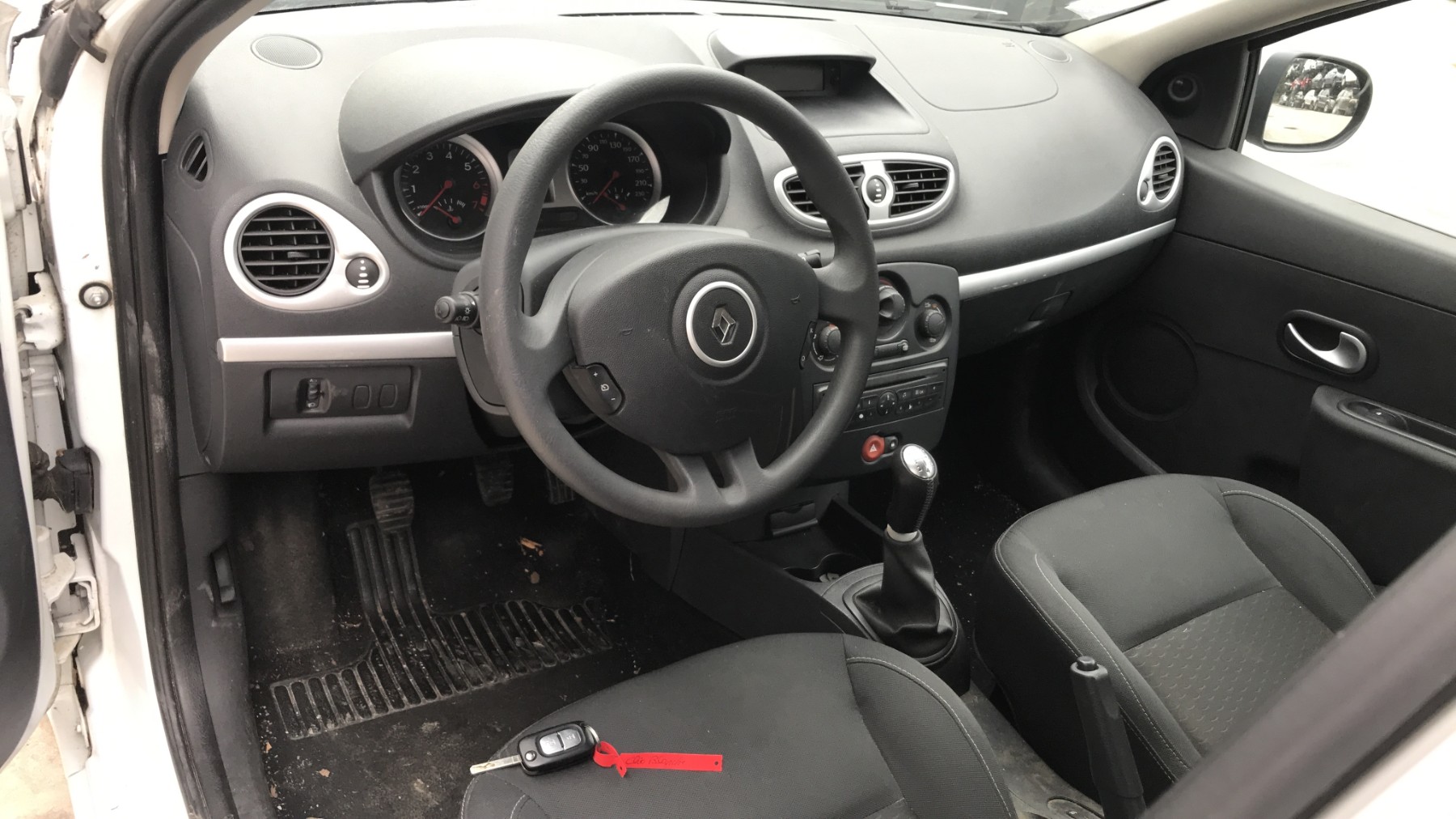 Image RENAULT CLIO 3