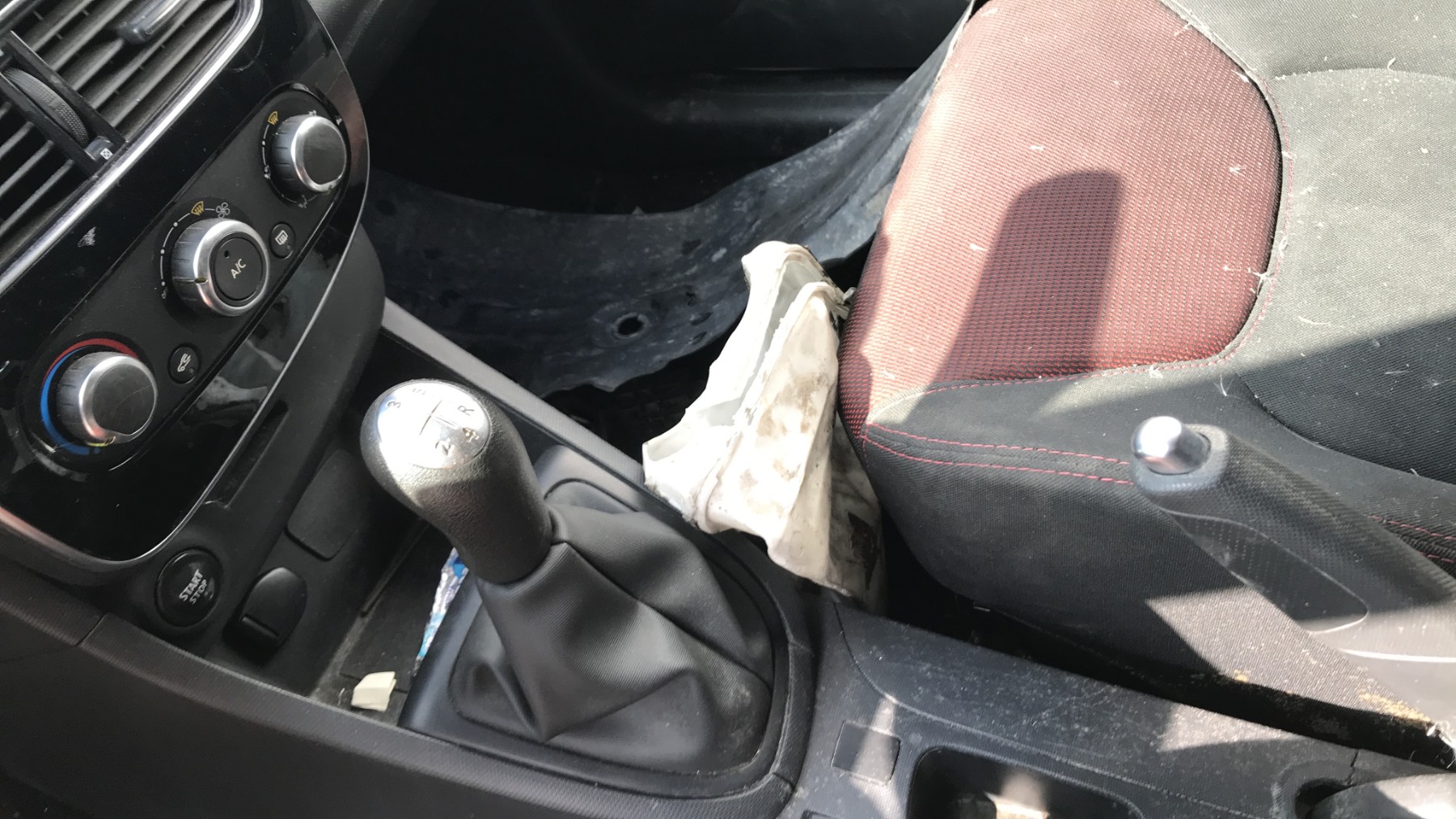 Image RENAULT CLIO 4
