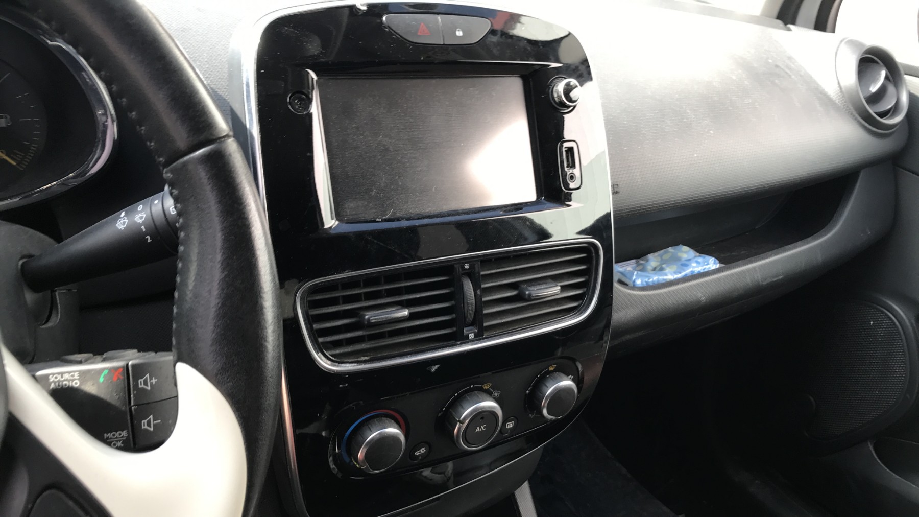 Image RENAULT CLIO 4