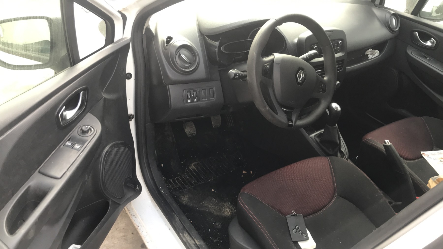 Image RENAULT CLIO 4