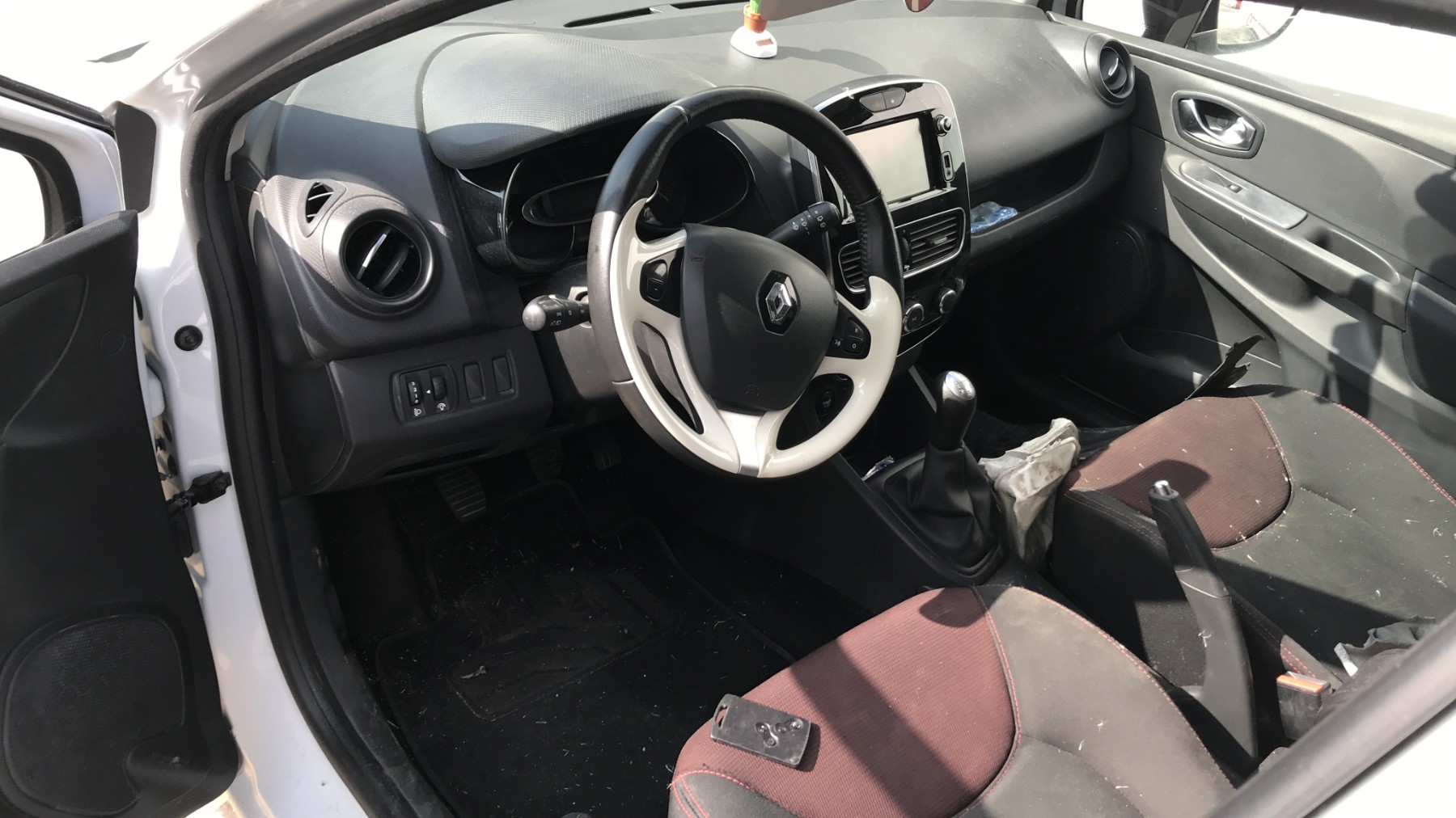 Image RENAULT CLIO 4