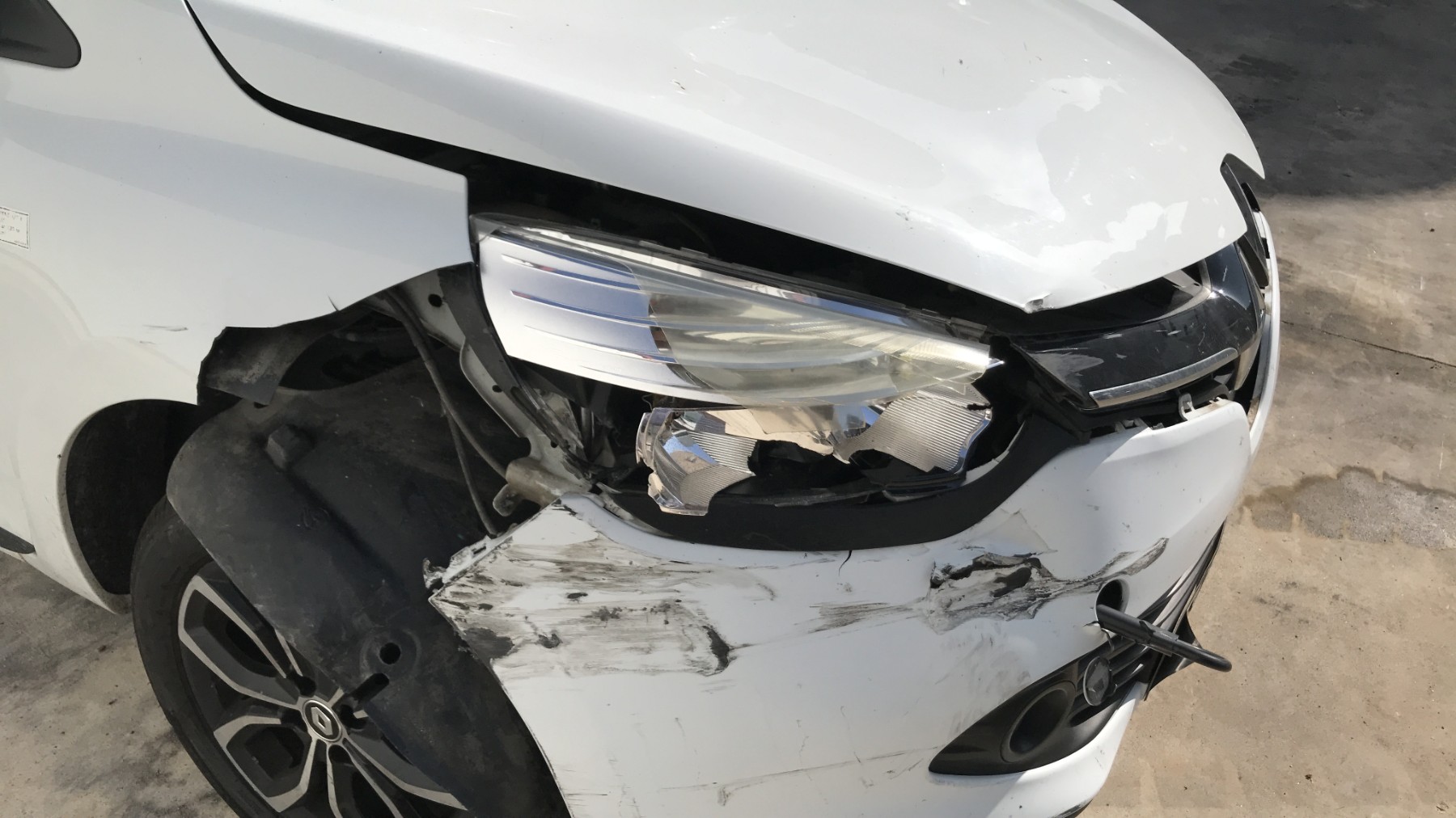 Image RENAULT CLIO 4
