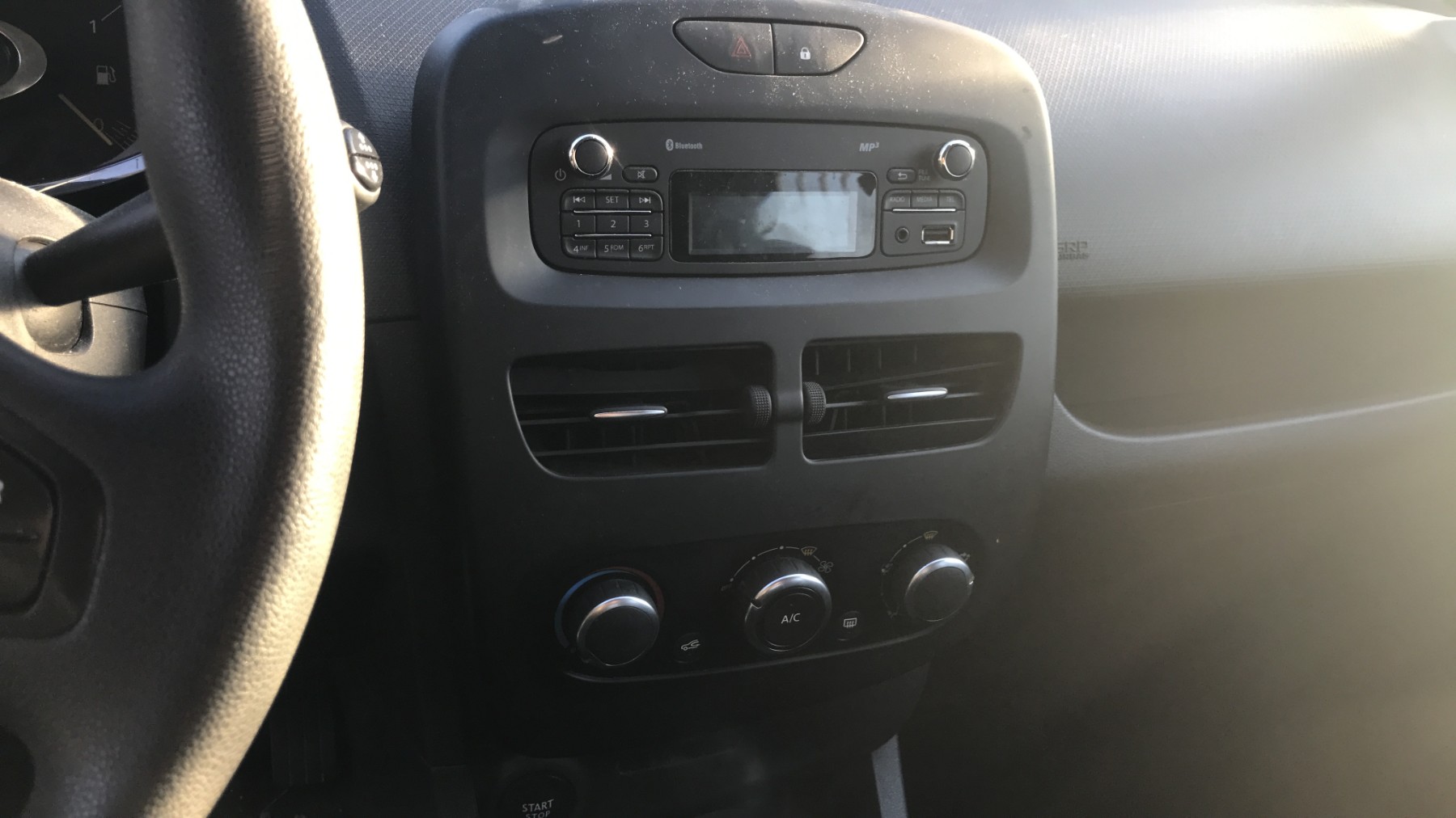 Image RENAULT CLIO 4