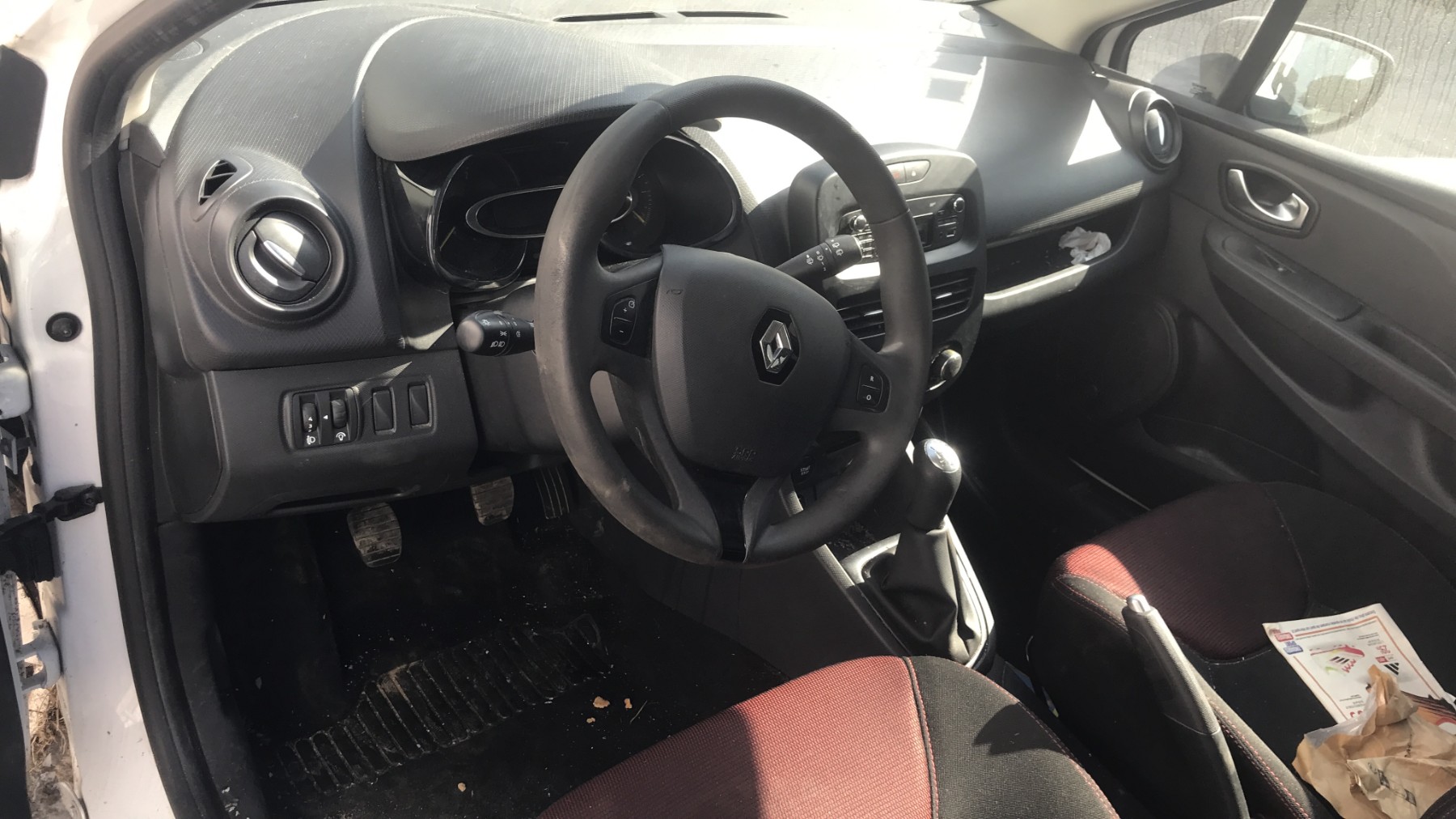 Image RENAULT CLIO 4