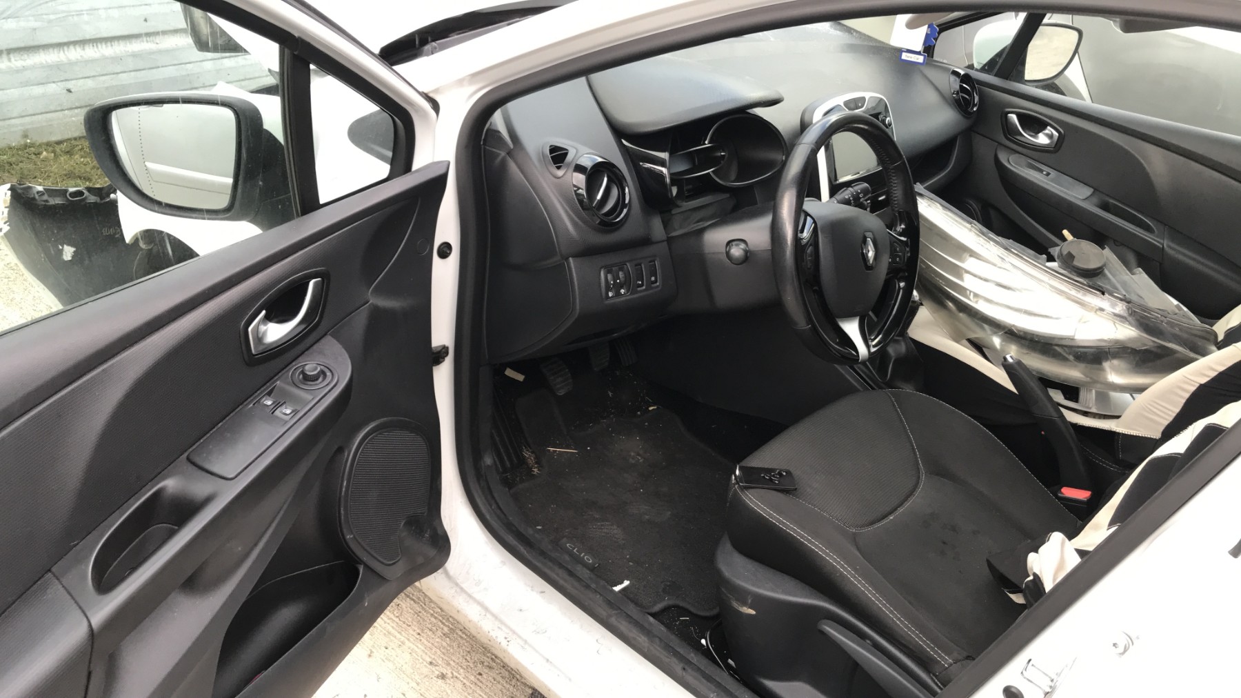 Image RENAULT CLIO 4