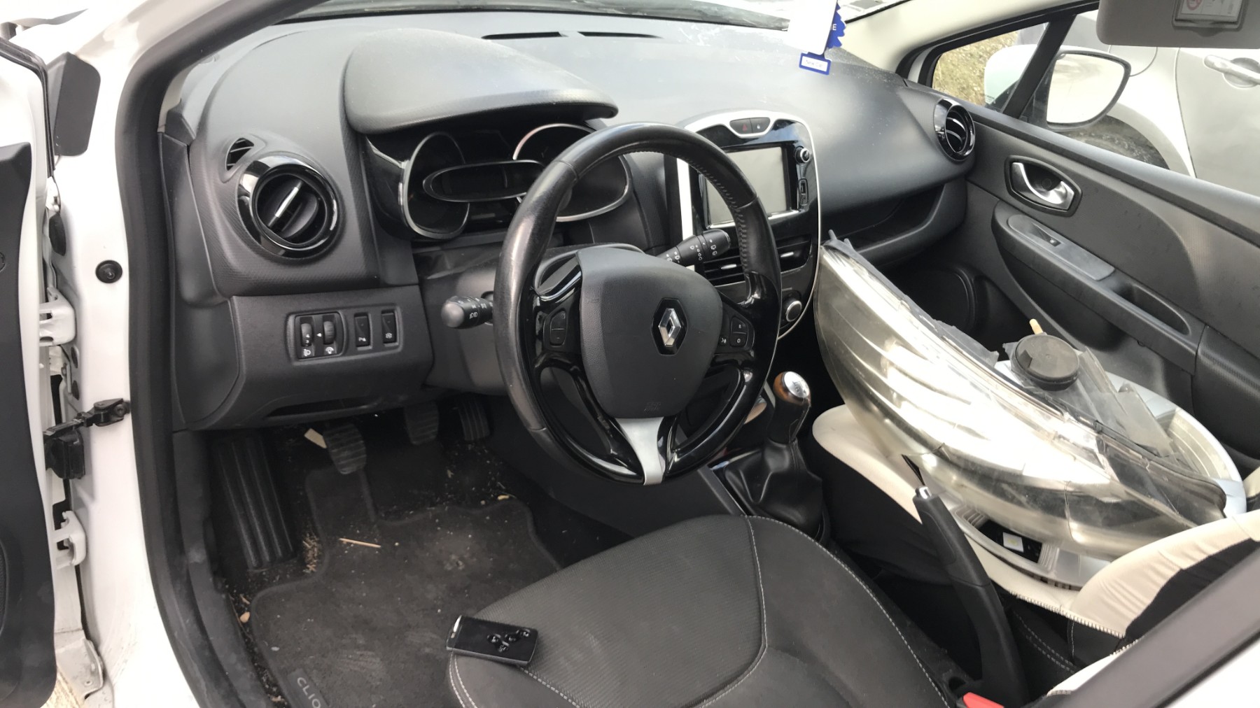 Image RENAULT CLIO 4