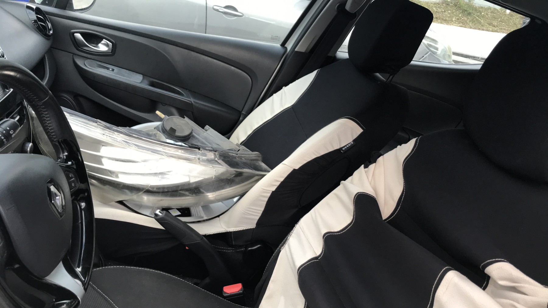 Image RENAULT CLIO 4