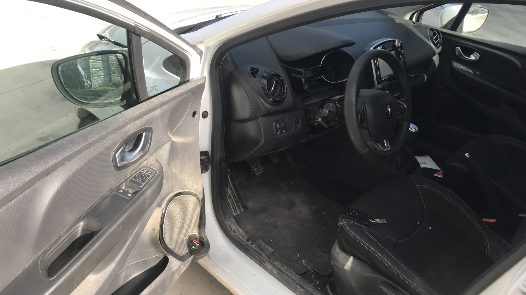 Image RENAULT CLIO 4