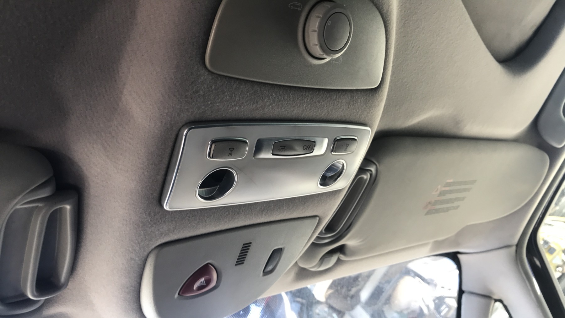Image RENAULT GRAND ESPACE 4