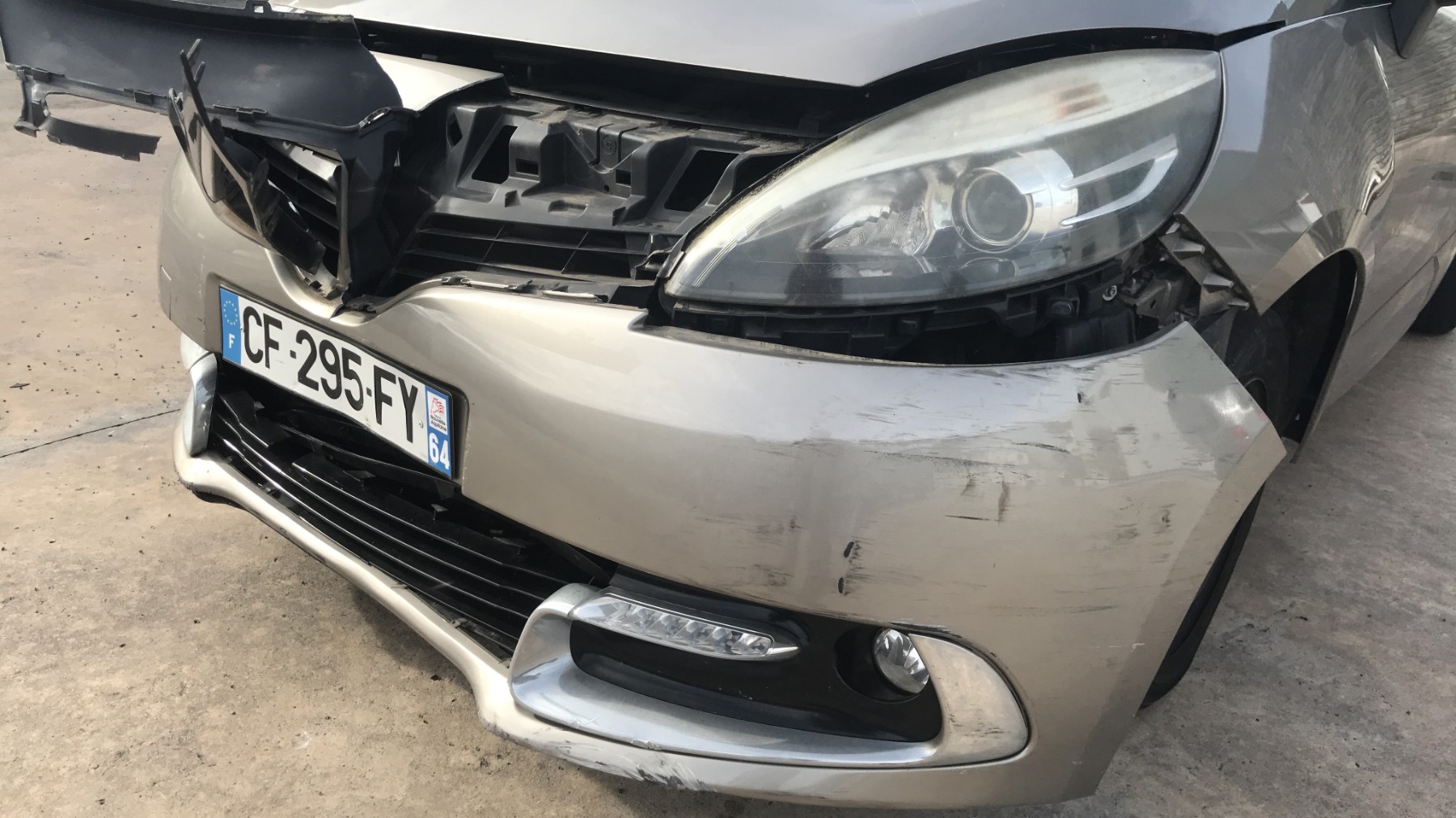 Image RENAULT SCENIC 3