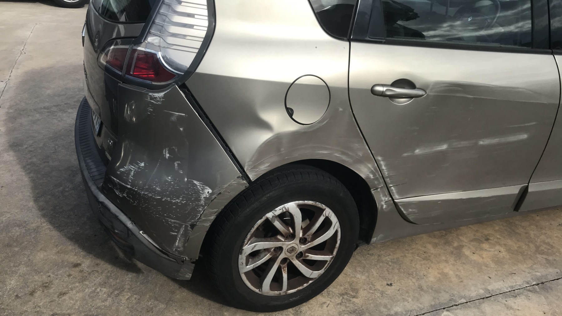 Image RENAULT SCENIC 3