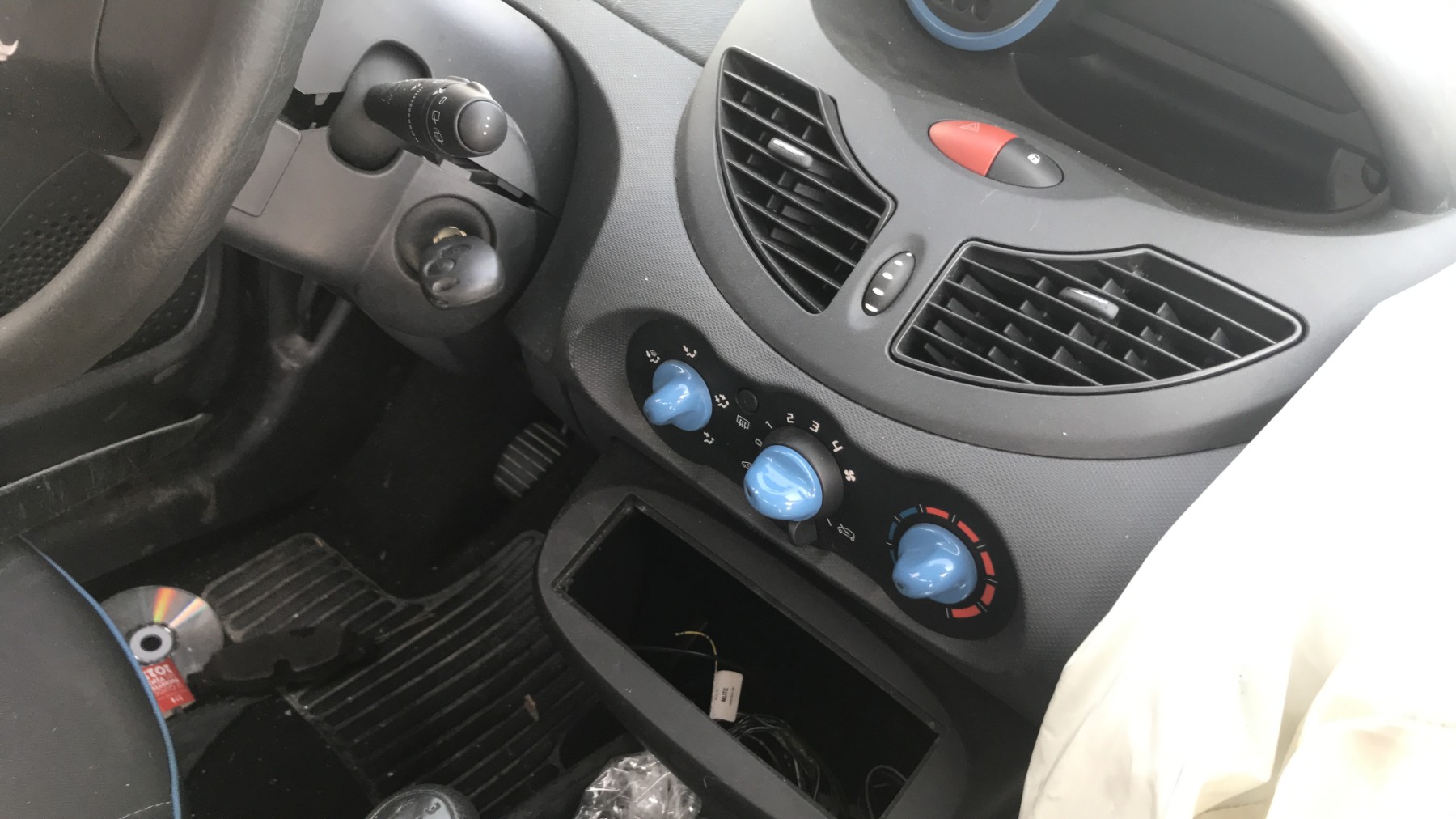 Image RENAULT TWINGO 2