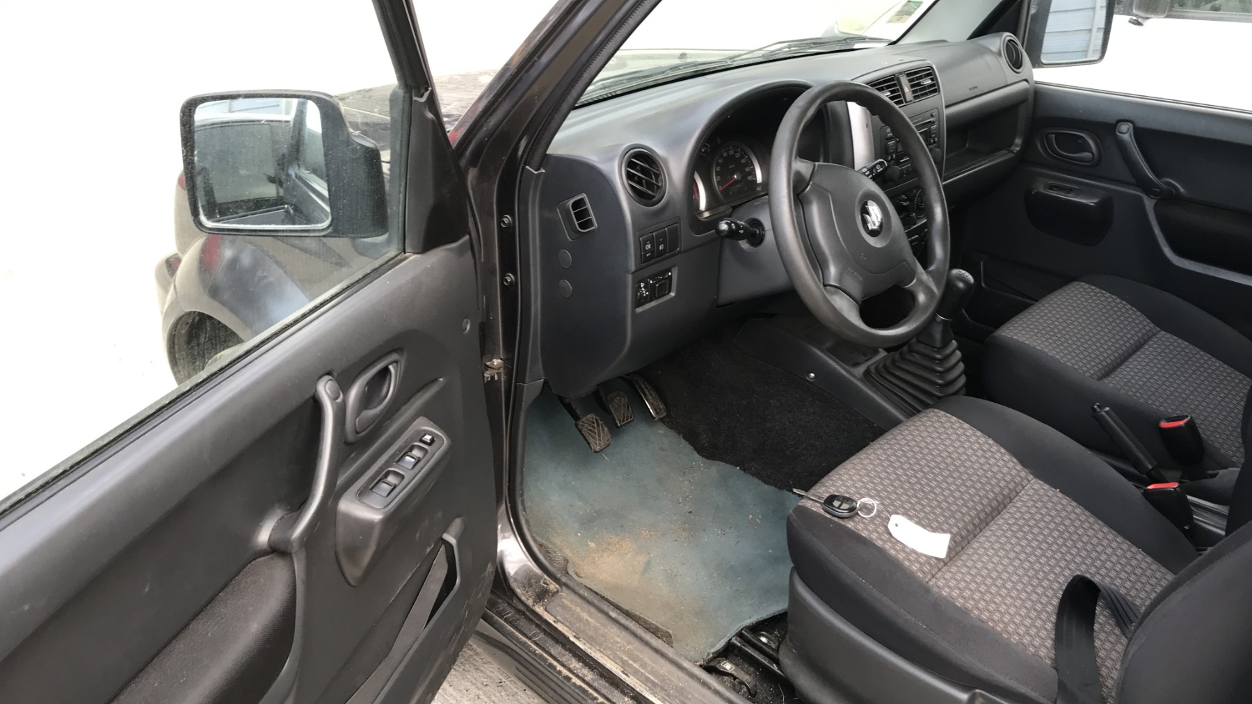 Image SUZUKI JIMNY 1