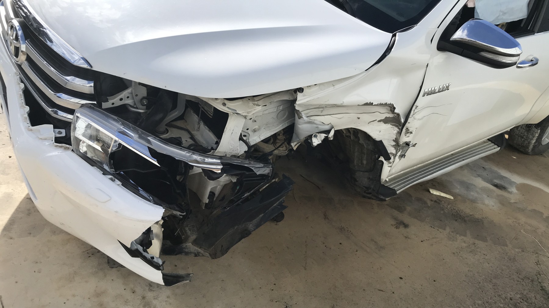 Image TOYOTA HILUX 5