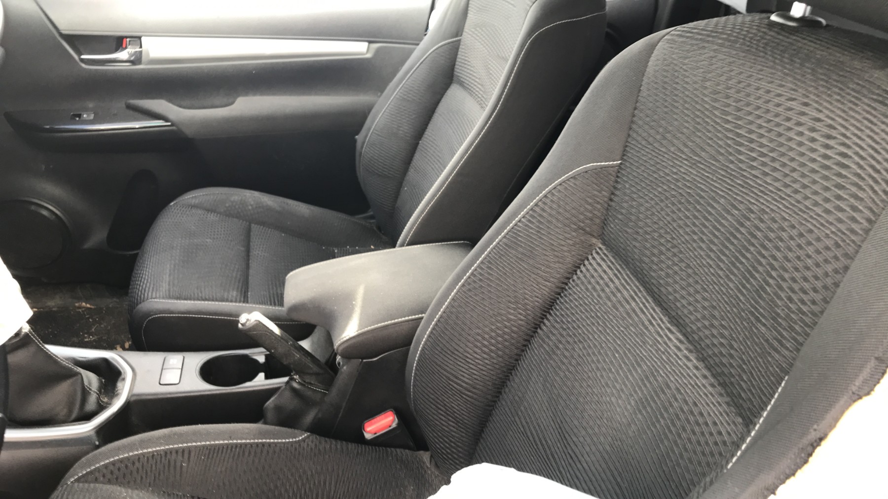 Image TOYOTA HILUX 5