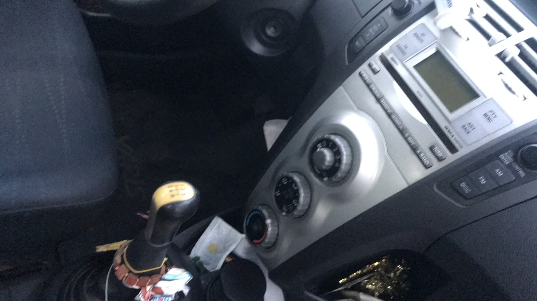 Image TOYOTA YARIS 2