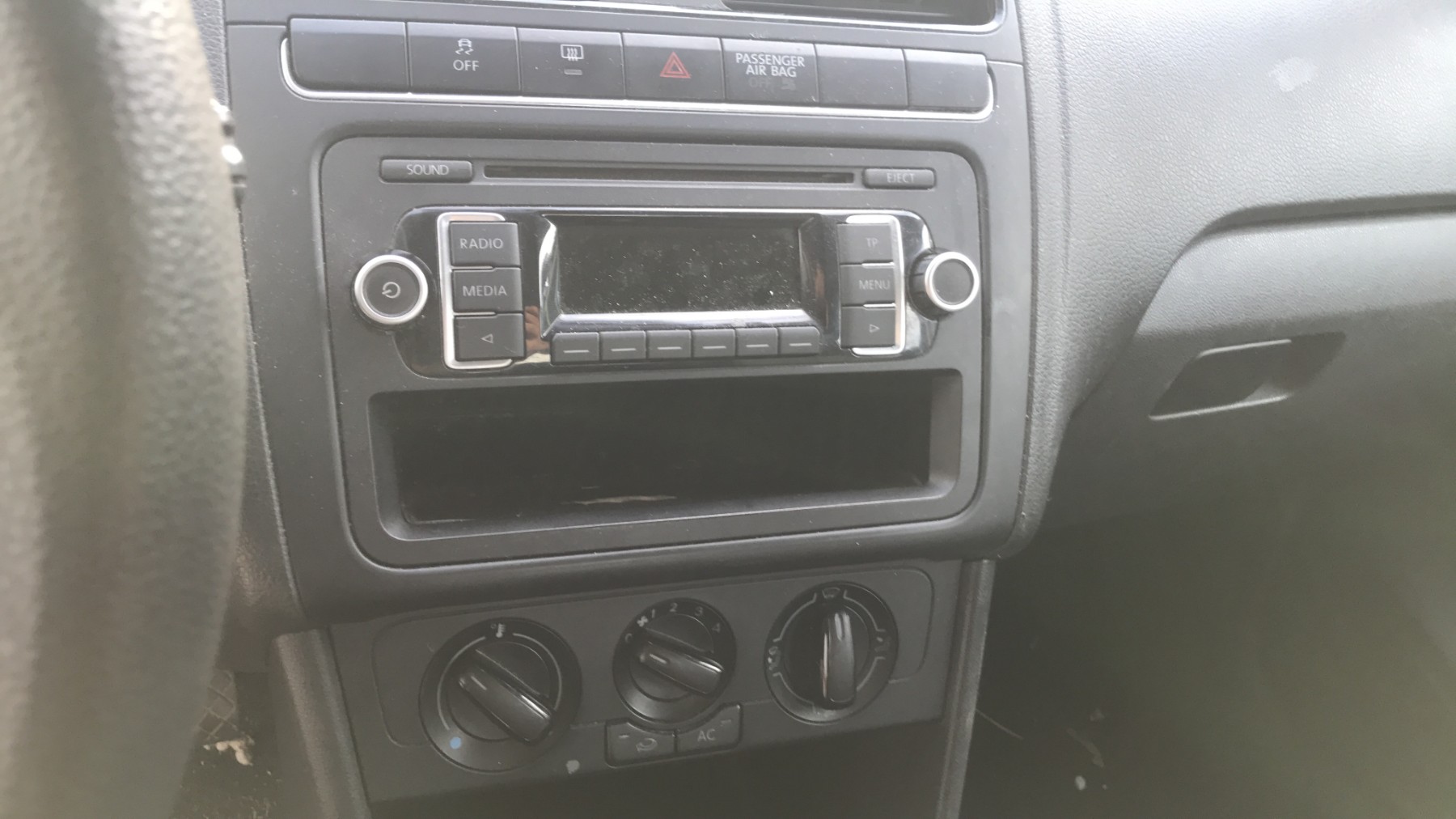 Image VOLKSWAGEN POLO 5