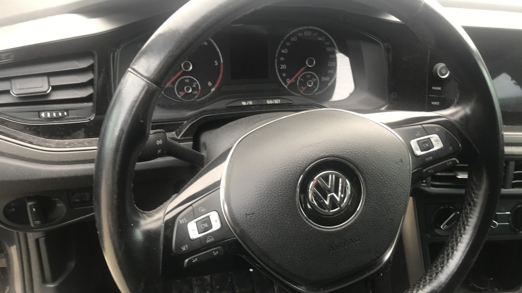Image VOLKSWAGEN POLO 6