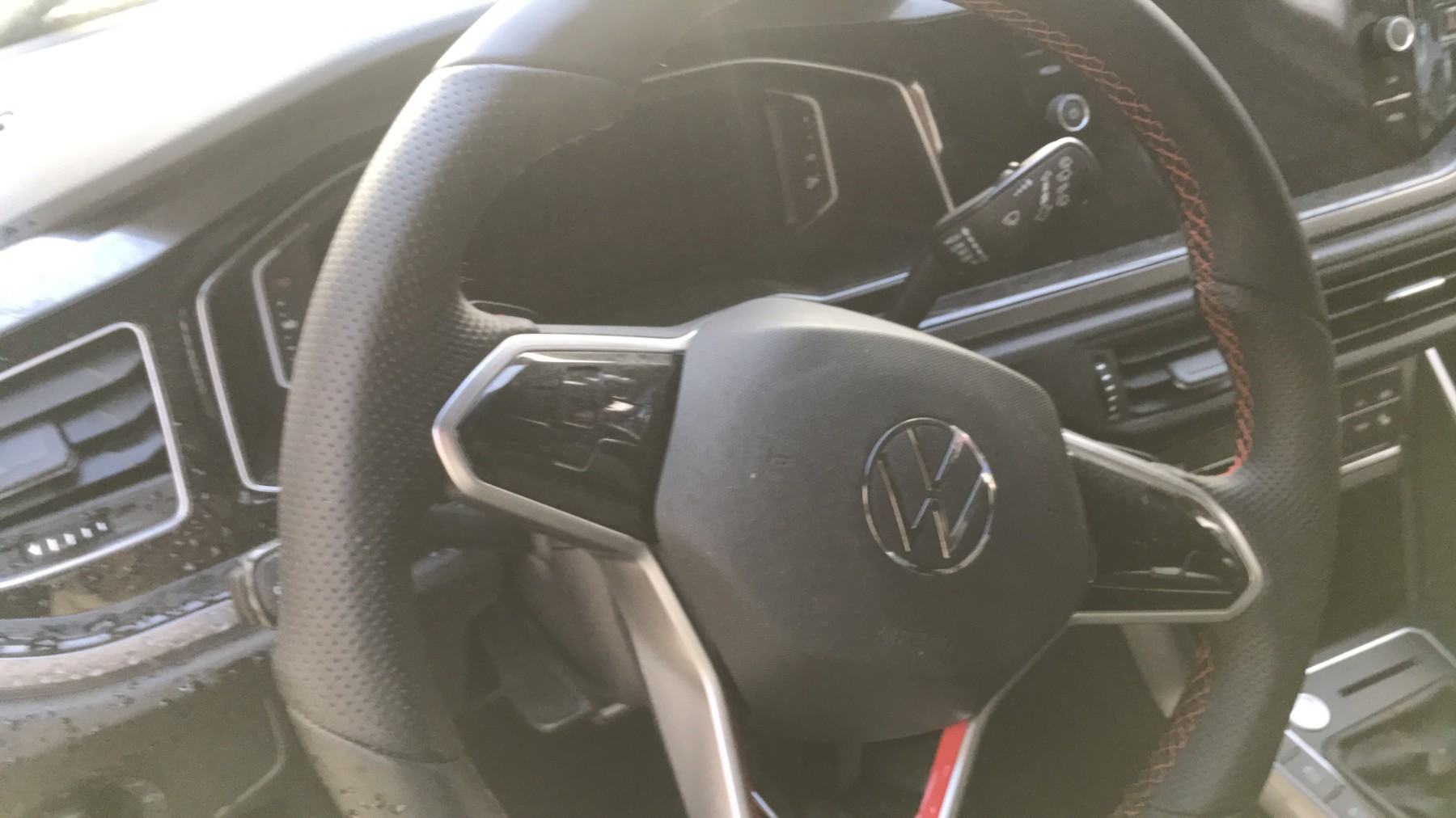 Image VOLKSWAGEN POLO 6