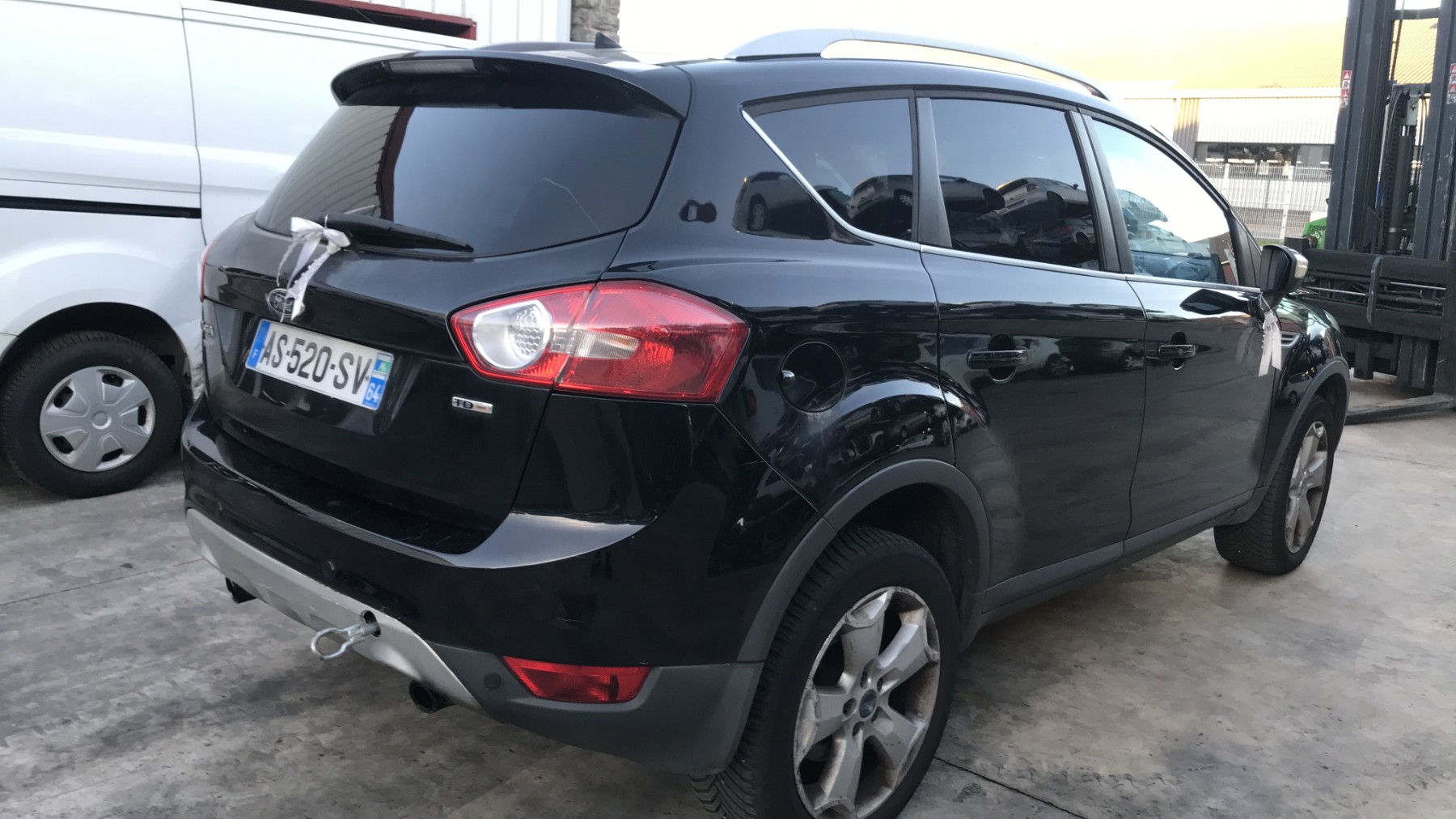 Image FORD KUGA 1