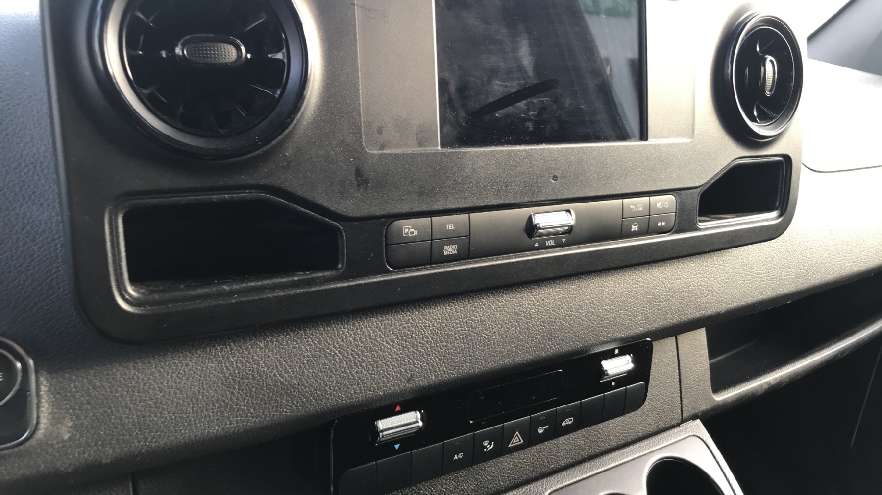 Image MERCEDES SPRINTER 3