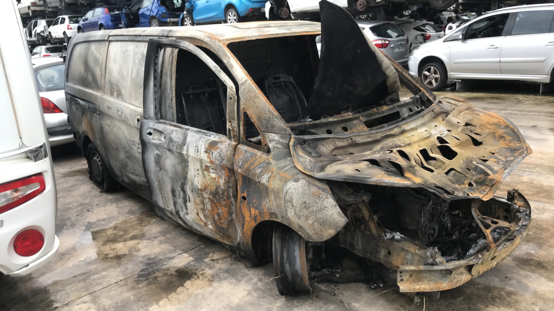 Image MERCEDES VITO 447