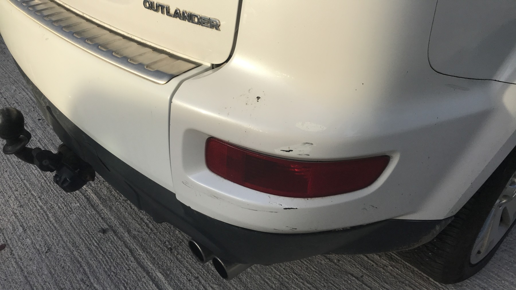 Image MITSUBISHI OUTLANDER 2