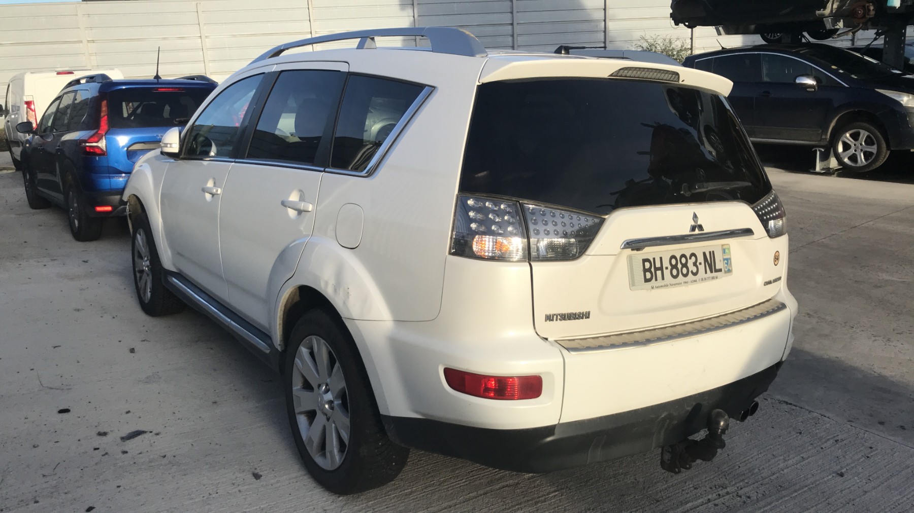 Image MITSUBISHI OUTLANDER 2