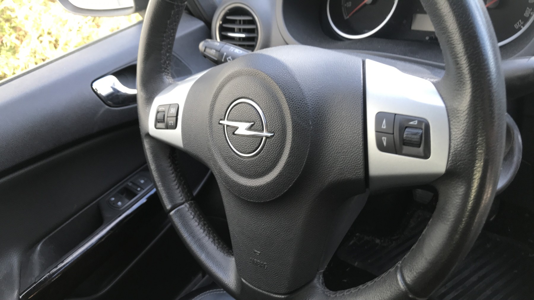 Image OPEL CORSA D
